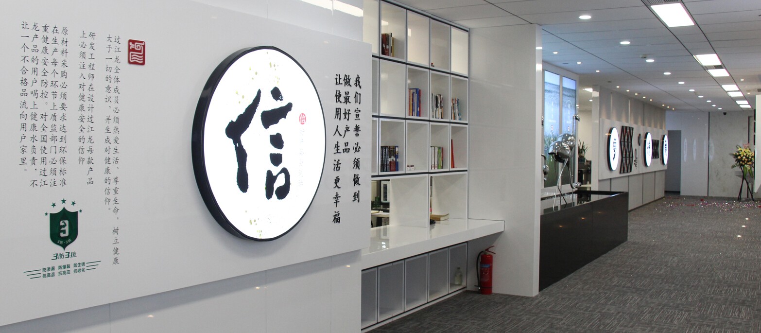 1555636772712834.jpg 06.jpg